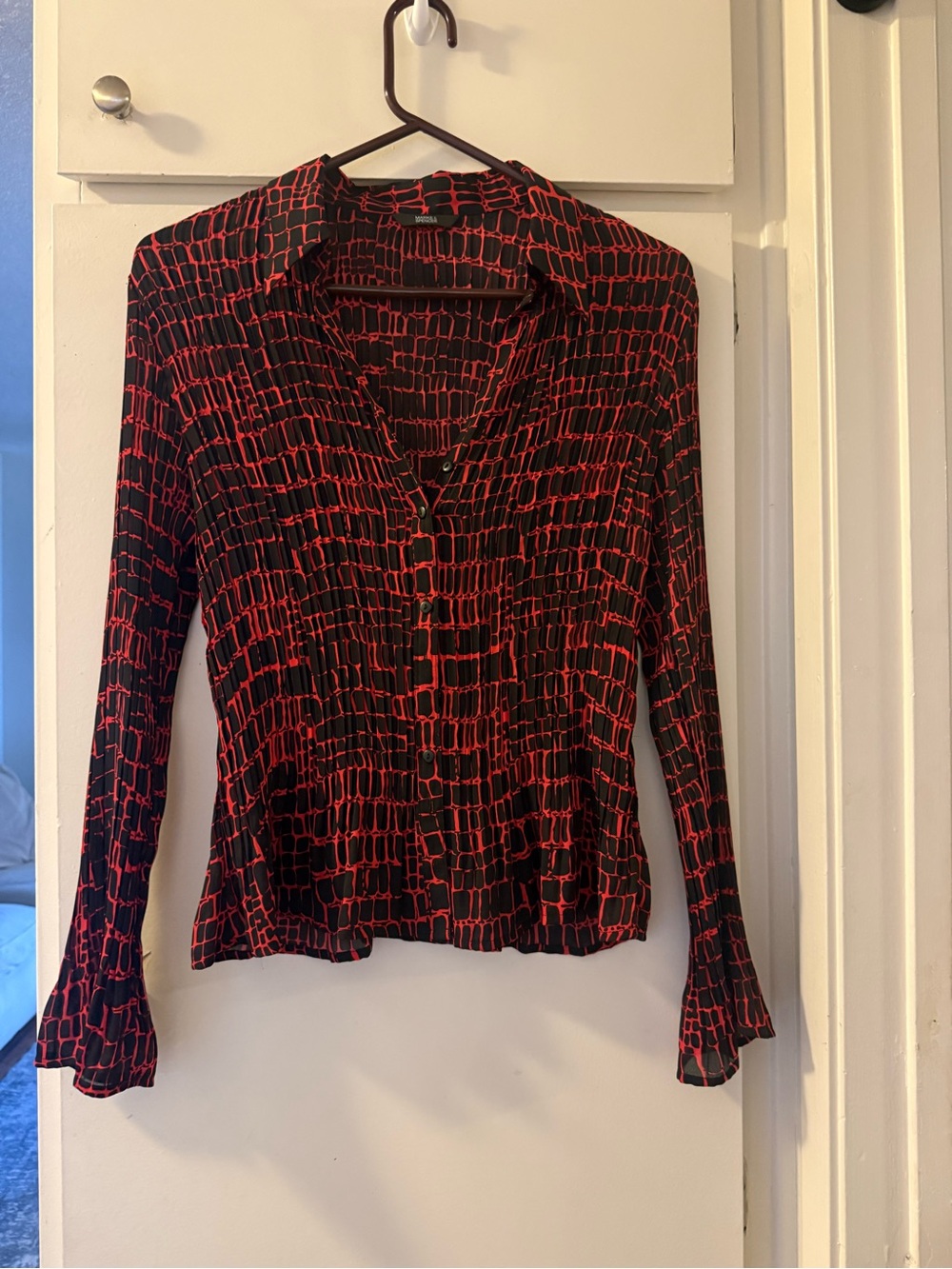Y2K grunge fairy sleeves super cute red and black